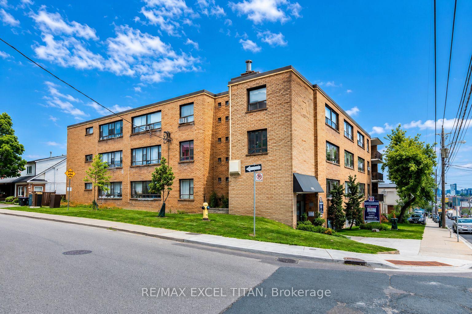 2515 Eglinton Avenue W 308, Toronto, ON M6M 1T2 property
