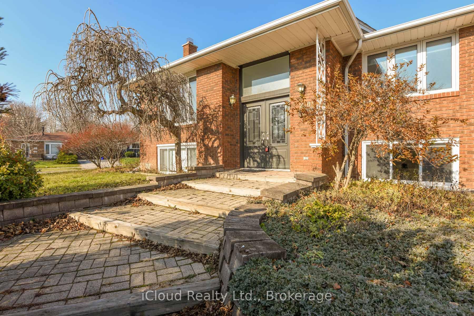 2101 Parkway Drive, Burlington, ON L0L 1R0 property