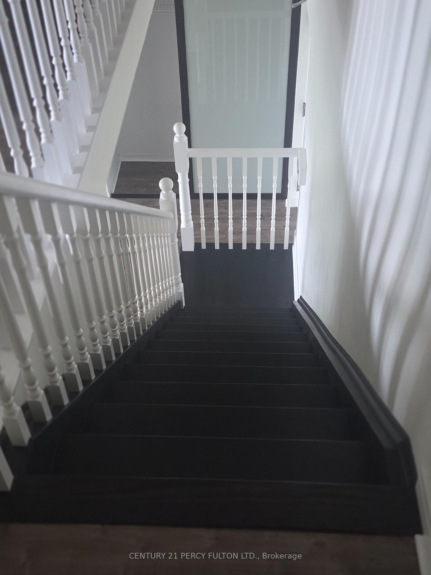 25 Cumberland Lane 304, Ajax, ON L1S 7K1 property