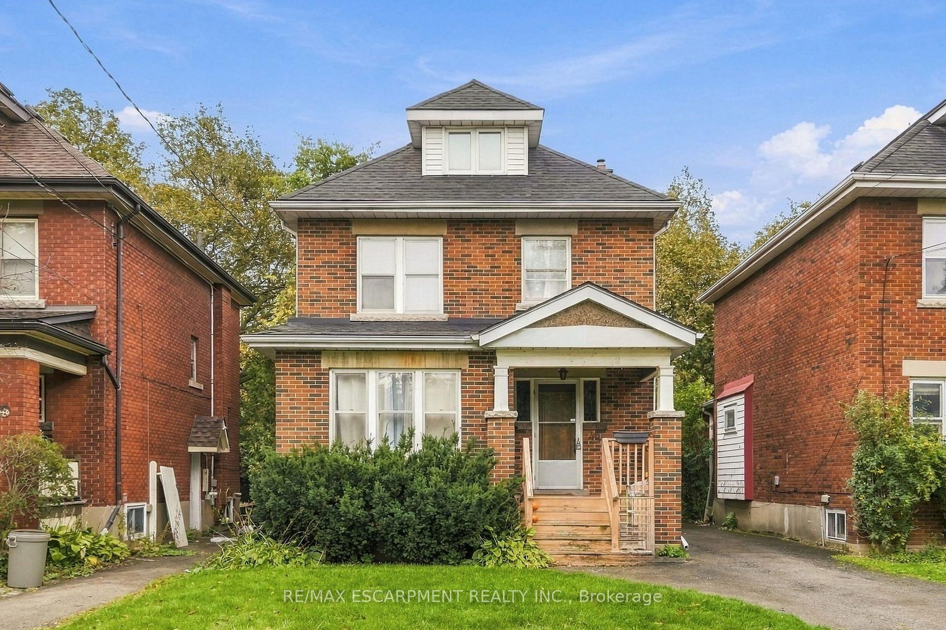 44 Dalewood Crescent, Hamilton, ON L8S 4B6 property