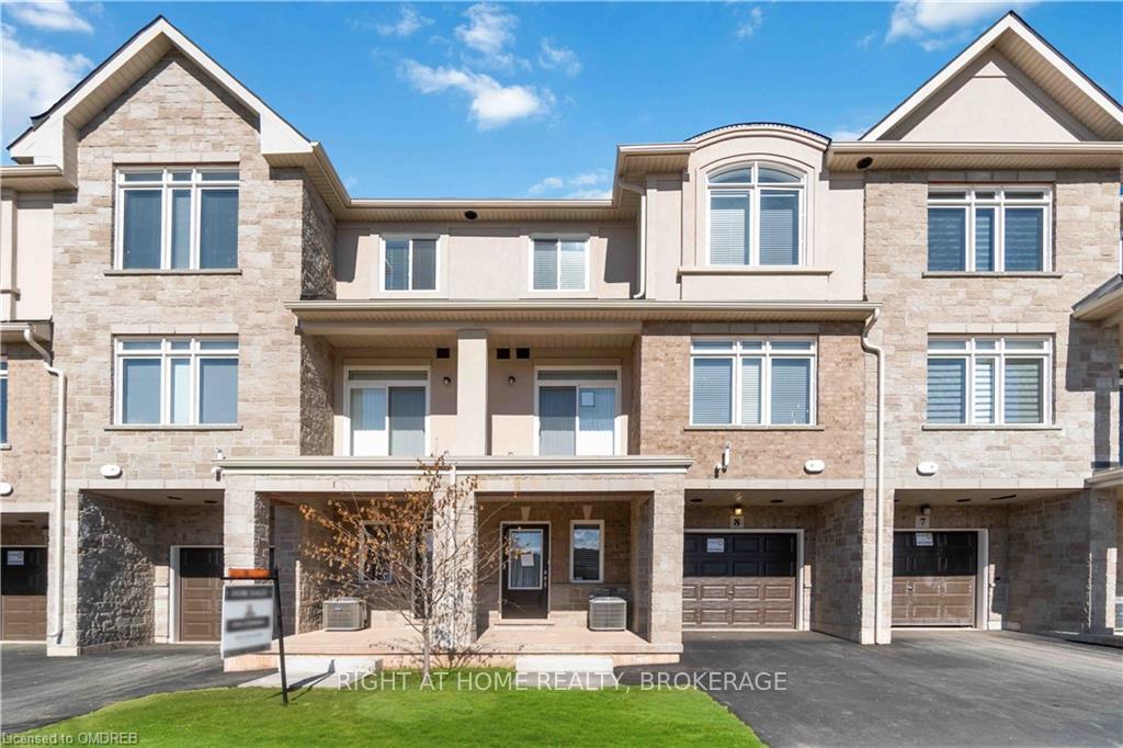 40 zinfandel Drive 8, Hamilton, ON L8E 0L1 property