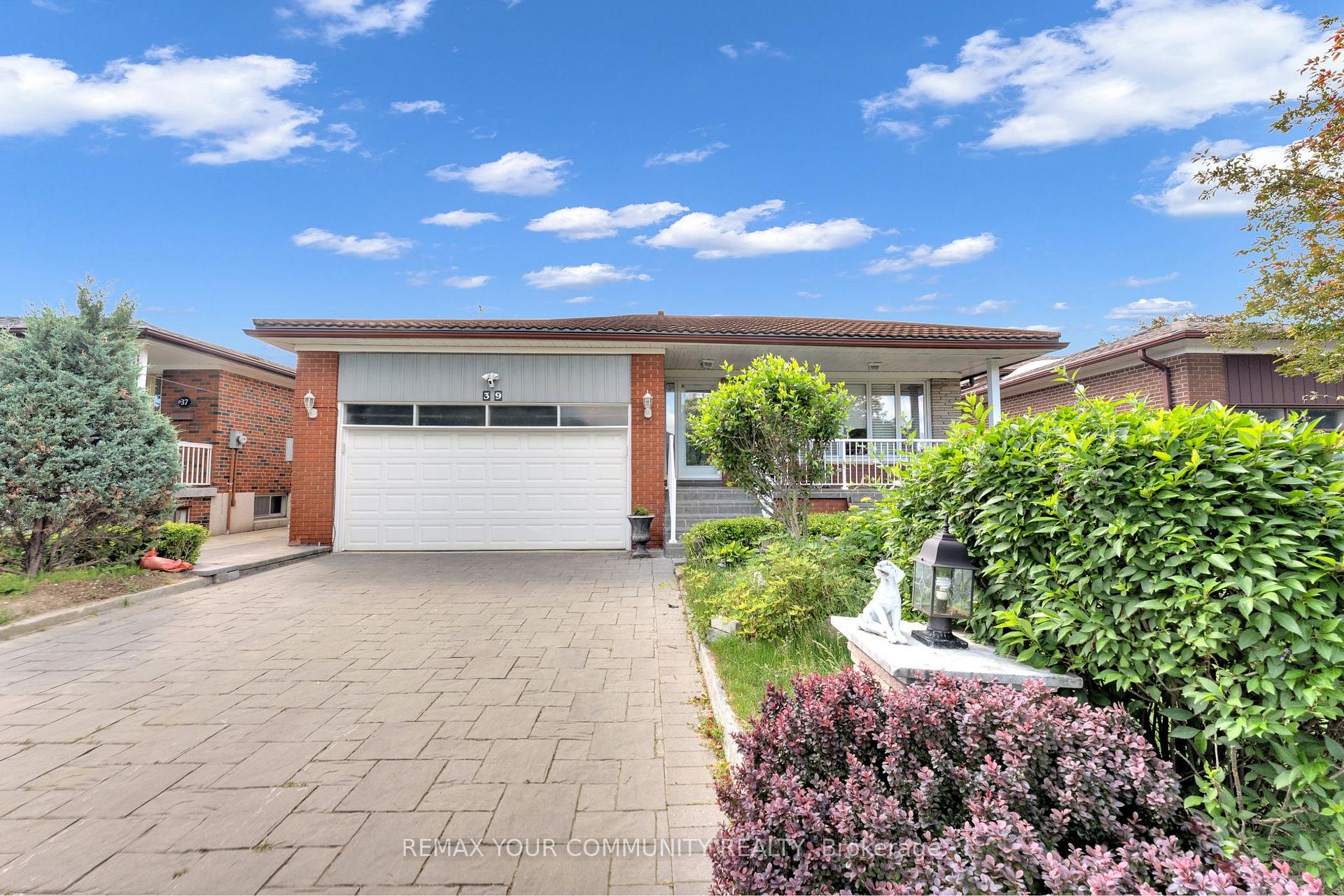 39 Veerland Drive BSMT, Toronto, ON M6L 1R8 property