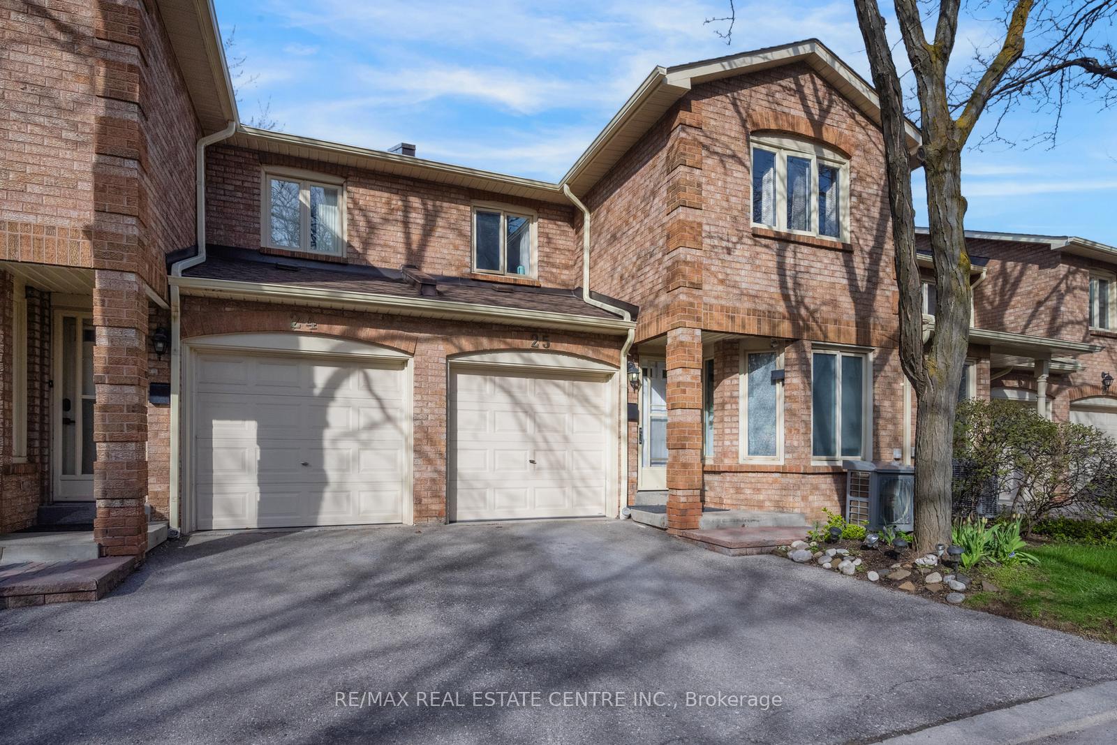 5020 Delaware Drive 25, Mississauga, ON L4Z 3C7 property