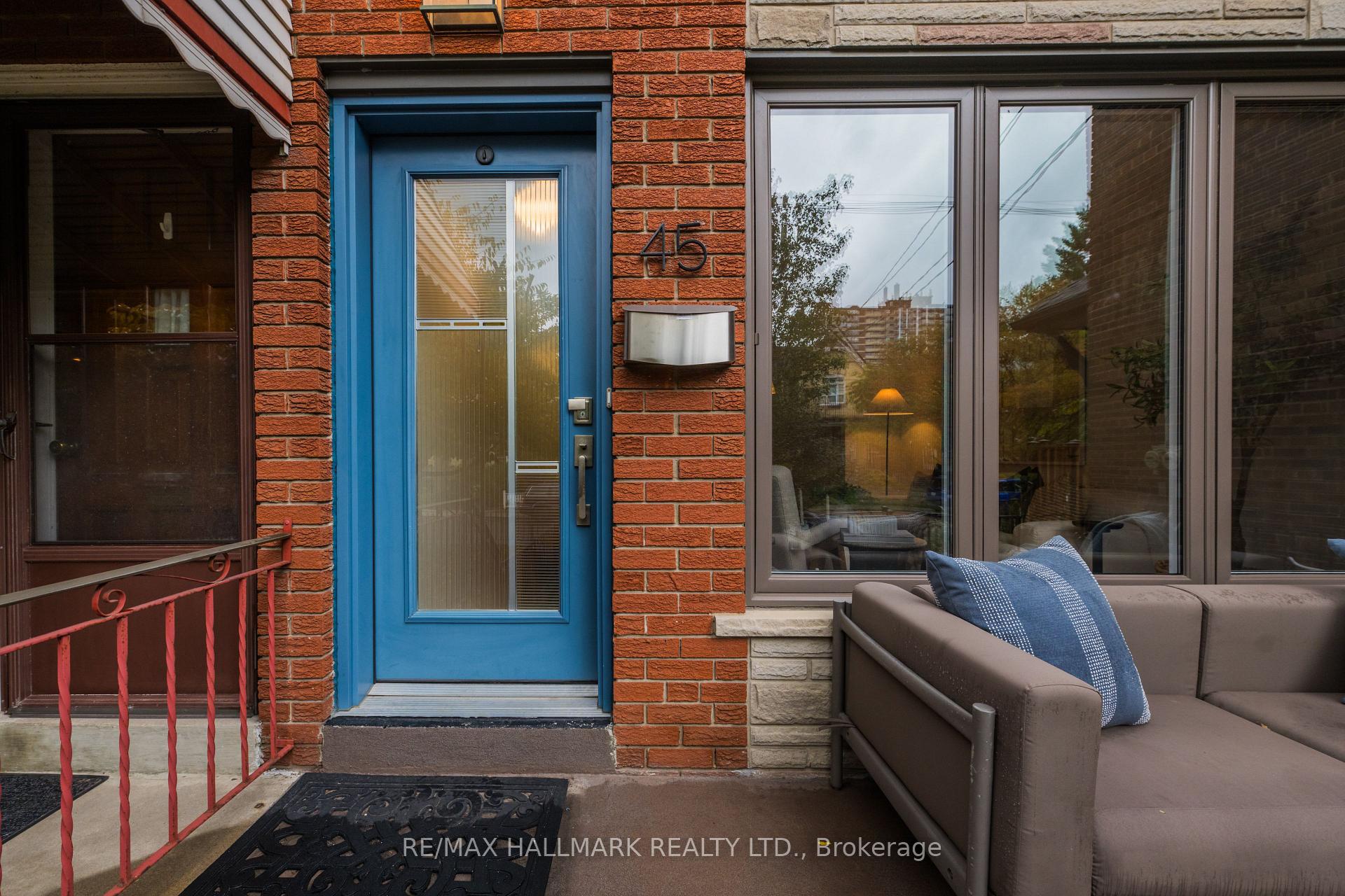 45 Sorauren Avenue, Toronto, ON M6R 2C8 property