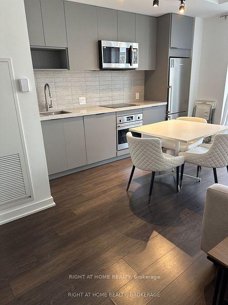 5 SW Defries Street 519, Toronto, ON M5A 0W7 property