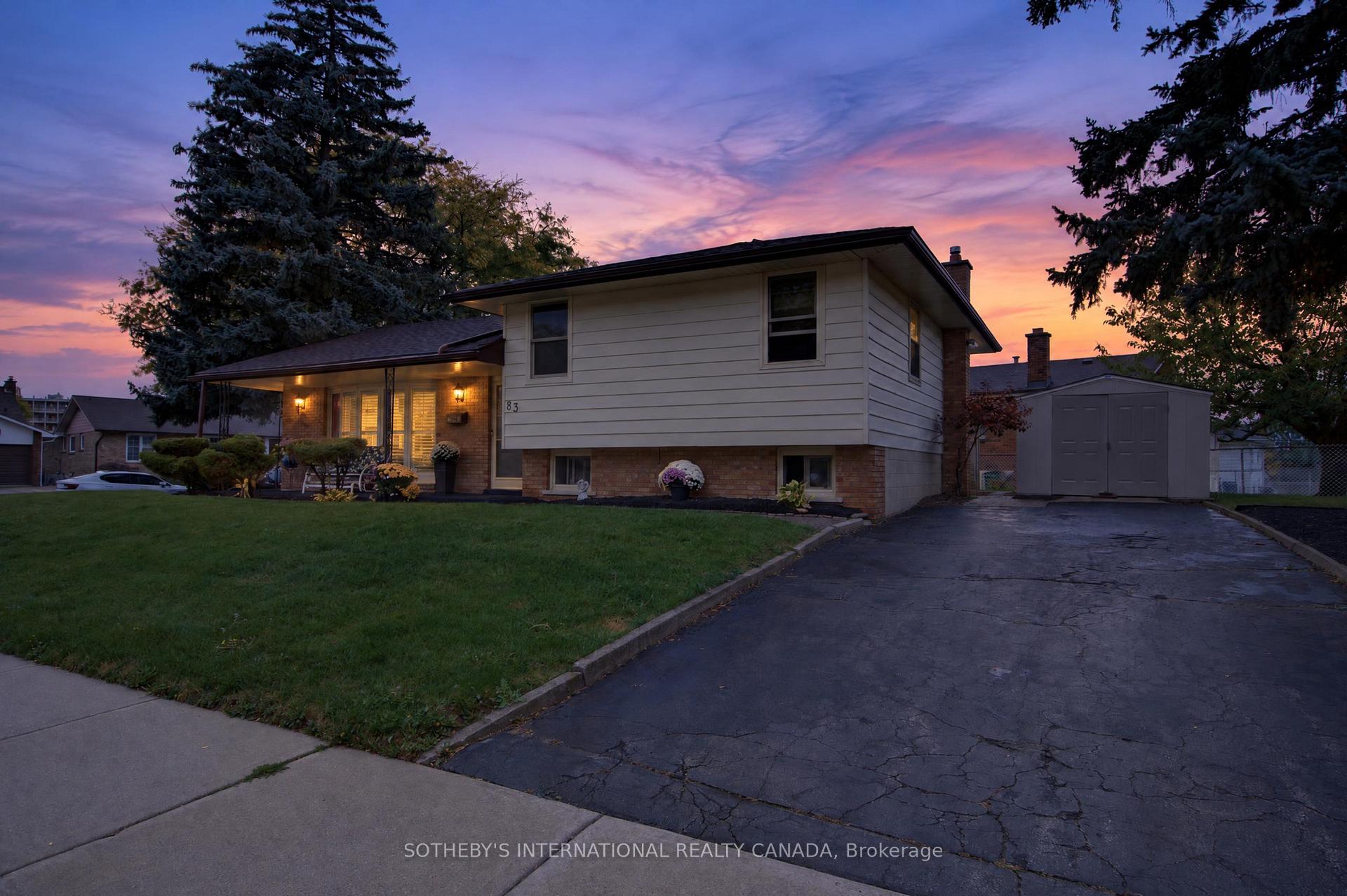 83 Marcella Crescent SW, Hamilton, ON L8K 6E9 property
