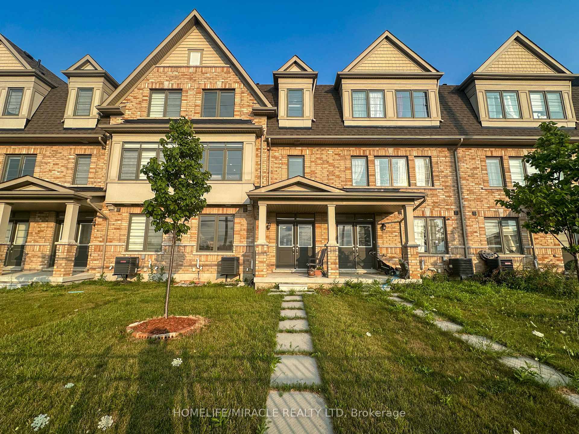 58 Fruitvale Circle, Brampton, ON L7A 5B8 property