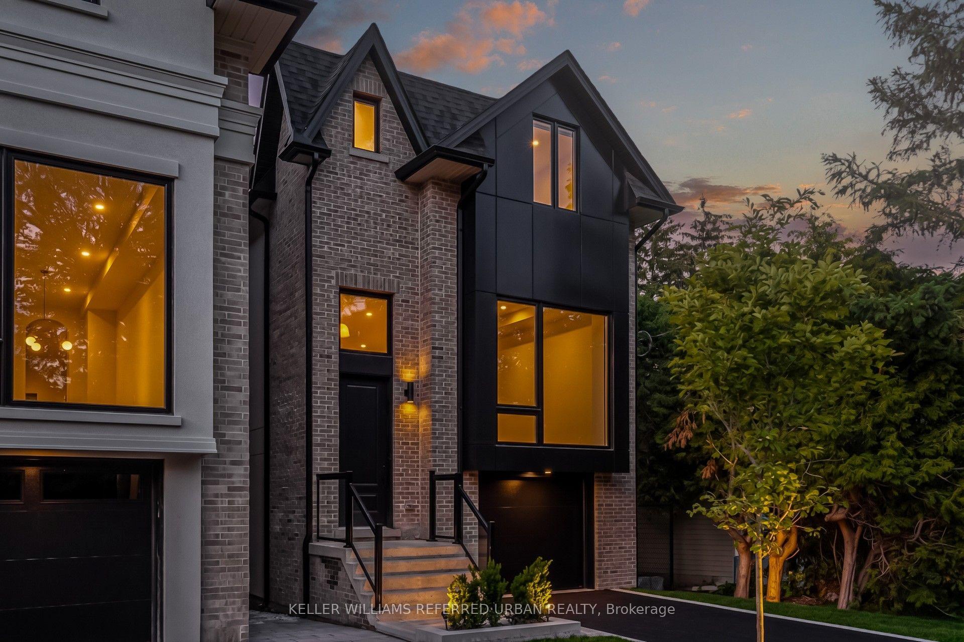 37 Wesley Avenue, Mississauga, ON L5H 2M6 property